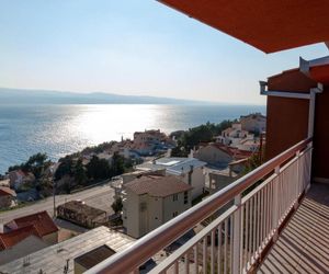 Apartments Toni Omis Croatia