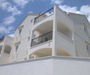 Apartments Marina Bol Bol Croatia