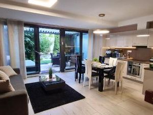 Villapark Pleasure Apartment Balatonfured Hungary