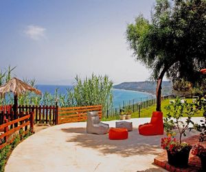 Giardino degli Dei-Spazio Vacanze Parghelia Italy