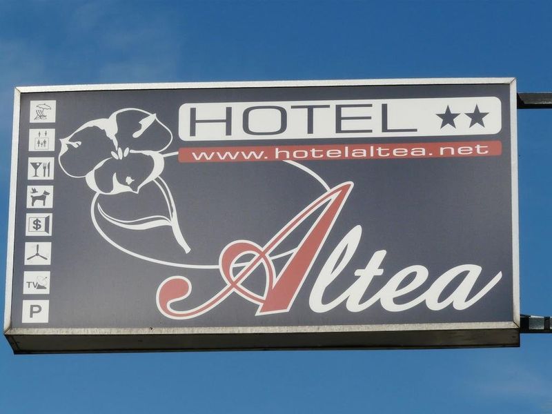 Hotel Photo 8