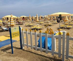 Hotel & Residence Al Mare Lido di Jesolo Italy