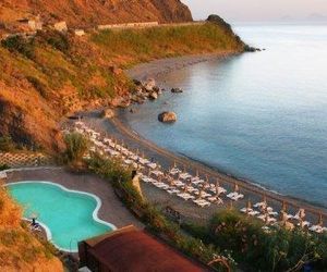 Villa Ridente Apartaments Gioiosa Marea Italy