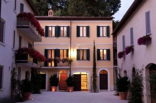Hotel Photo 23