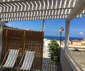 Terrazza con Vista sul Porto Castellammare del Golfo Italy