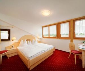 Residence Innerfarmerhof Lagundo Italy