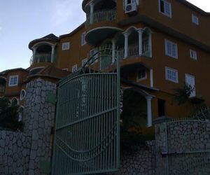 Casa Tianna - Vacation Rental Kgn Jamaica Kingston Jamaica