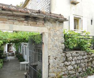 CITRUS STUDIOS Prcanj Montenegro