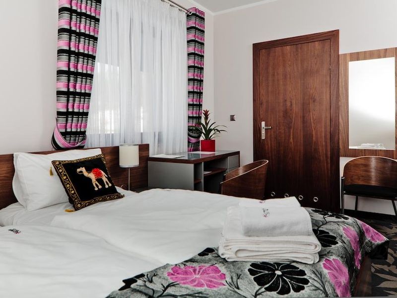 Hotel Photo 1