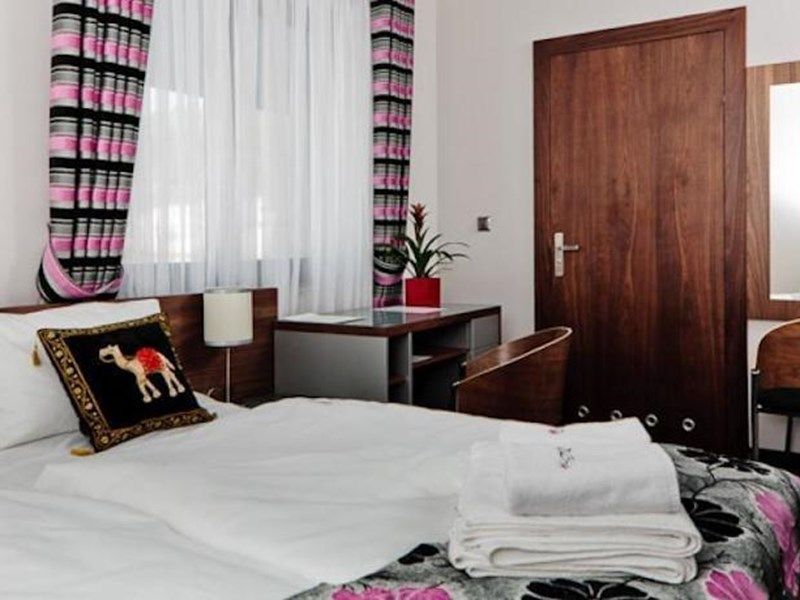 Hotel Photo 3