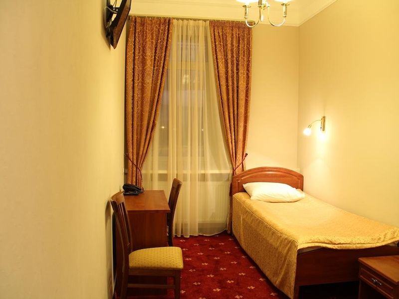 Hotel Photo 8