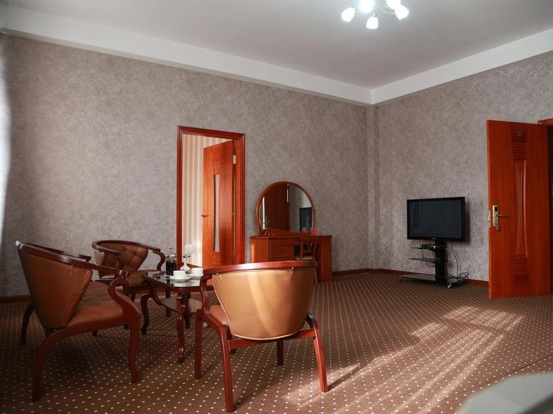 Hotel Photo 6