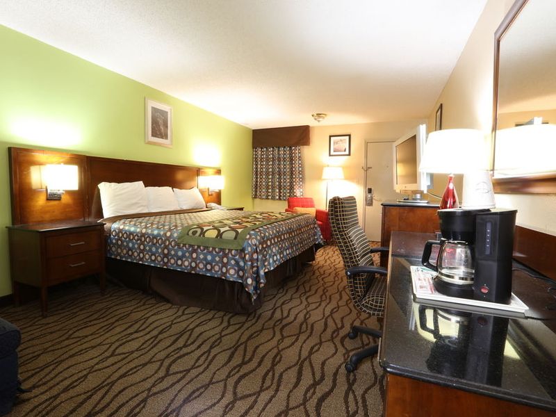 Hotel Photo 4