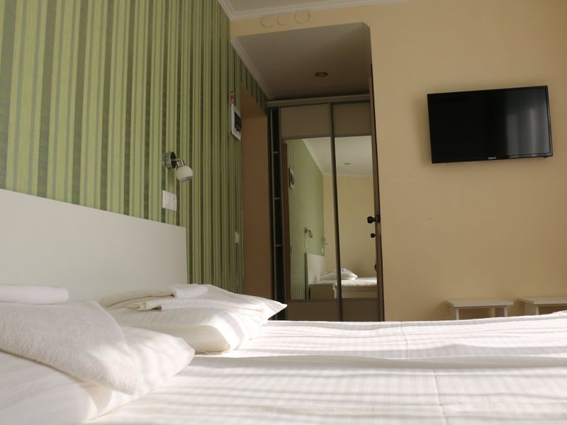 Hotel Photo 1