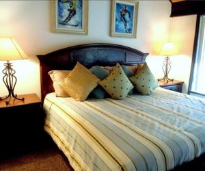 Two-Bedroom Standard Unit #60 by Escape For All Seasons Big Bear Lake United States