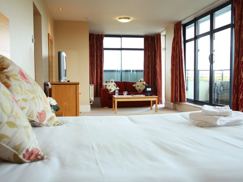 Green Isle Conference and Leisure Hotel