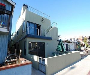 CONTEMPORARY 3 BEDROOM UNIT A Newport Beach United States