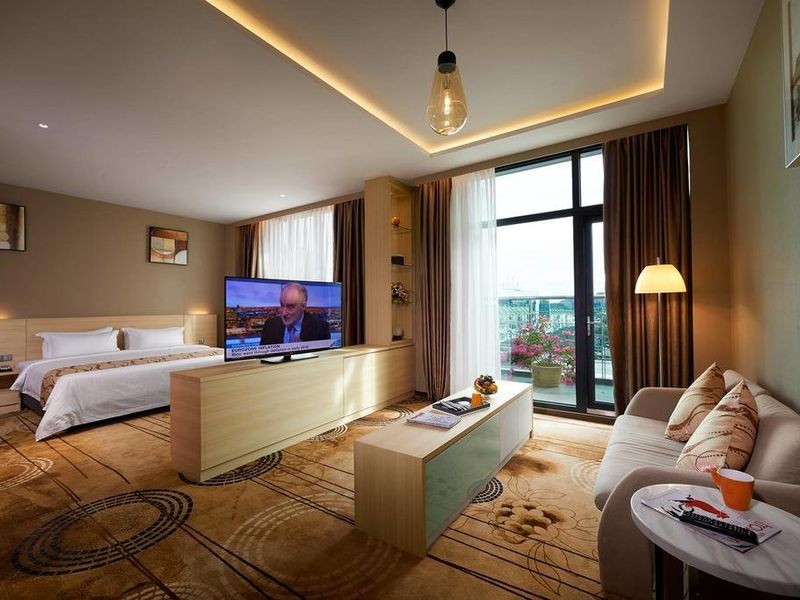 Hotel Photo 5