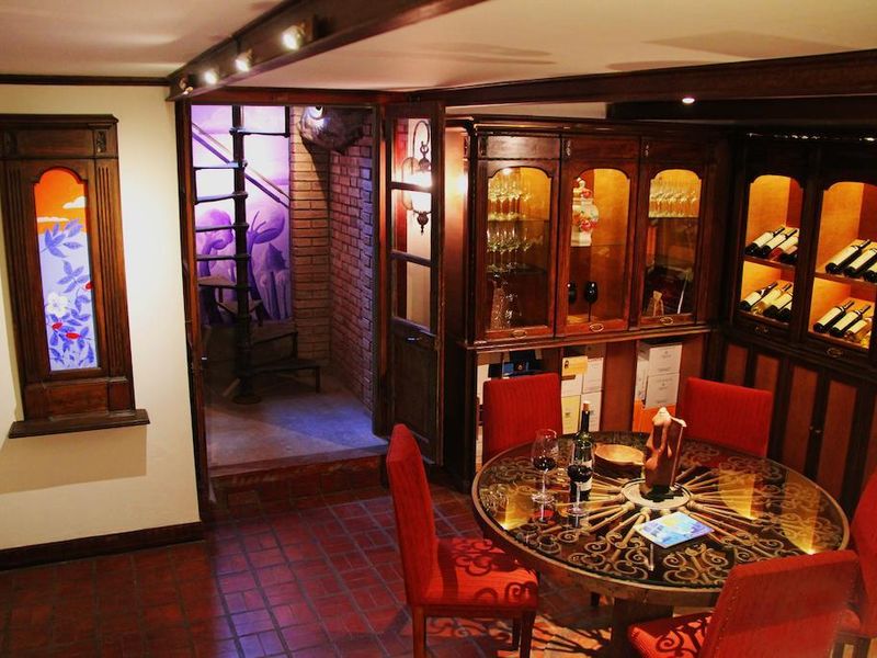 Hotel Photo 8