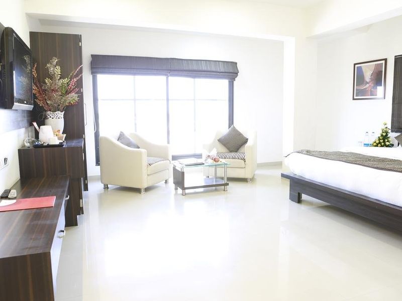 Hotel Photo 11