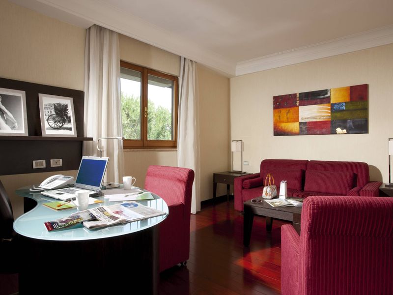 Hotel Photo 7