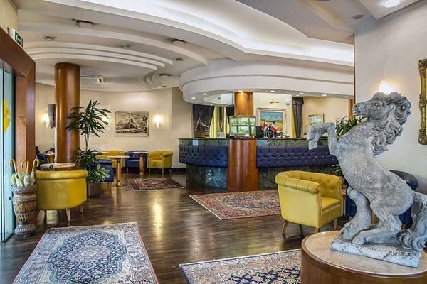 Hotel Photo 7