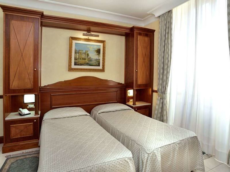 Hotel Hiberia