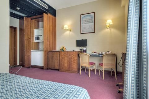 Hotel Photo 5