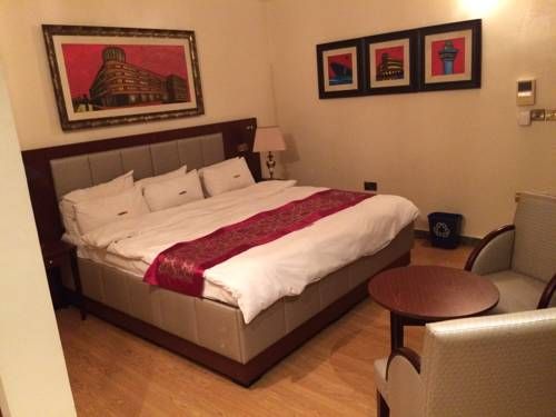 Hotel Photo 5