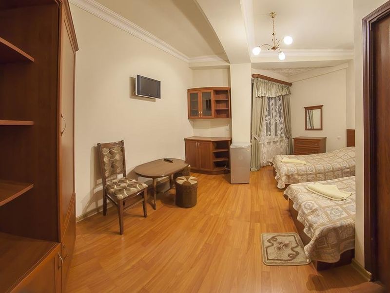 Hotel Photo 5