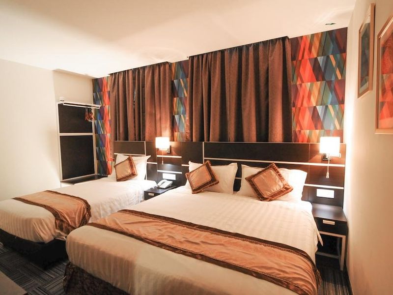 Hotel Photo 1