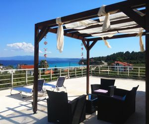 Salonikiou Beach Apartments Agios Nikolaos Greece