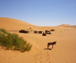 Nomad Familly Camp Merzouga Morocco