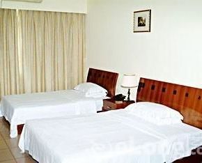 NearBy Hotel