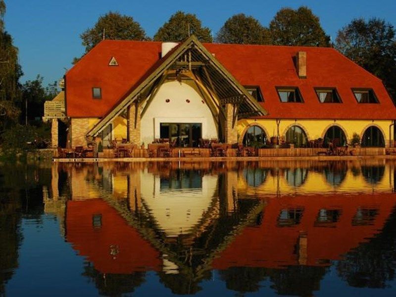 Hotel Photo 1