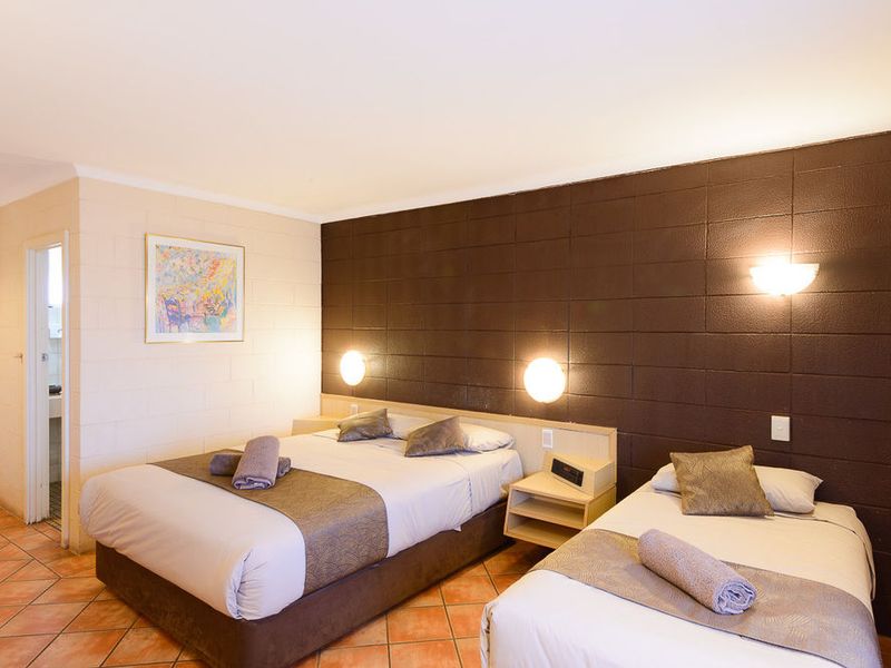 Hotel Photo 1
