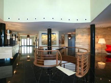 Hotel Photo 9