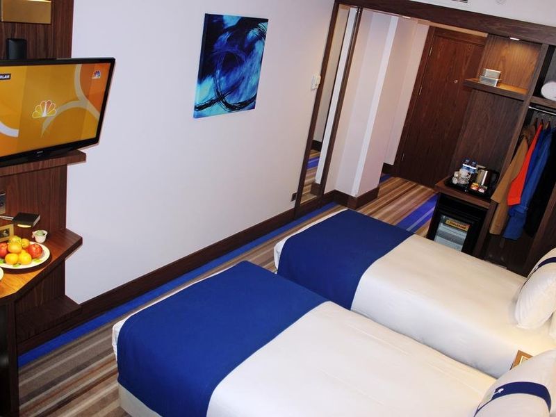 Hotel Photo 4