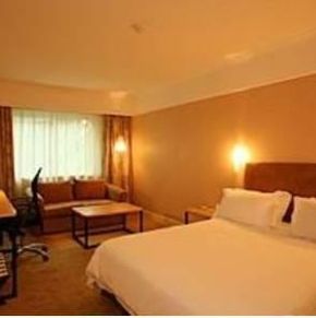NearBy Hotel