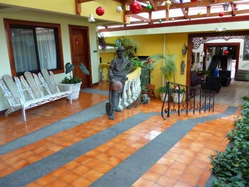 Hotel Photo 9