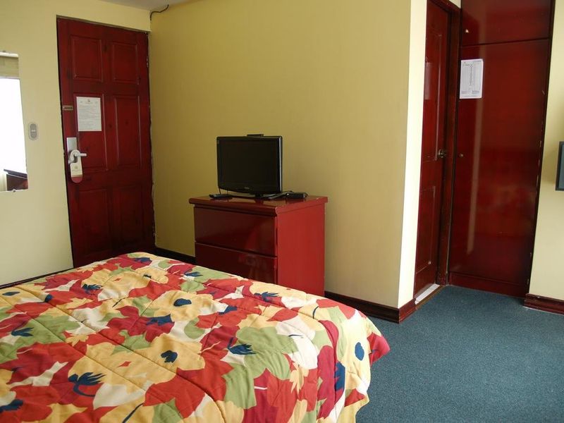 Hotel Photo 5