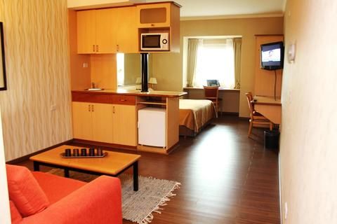 Hotel Photo 6