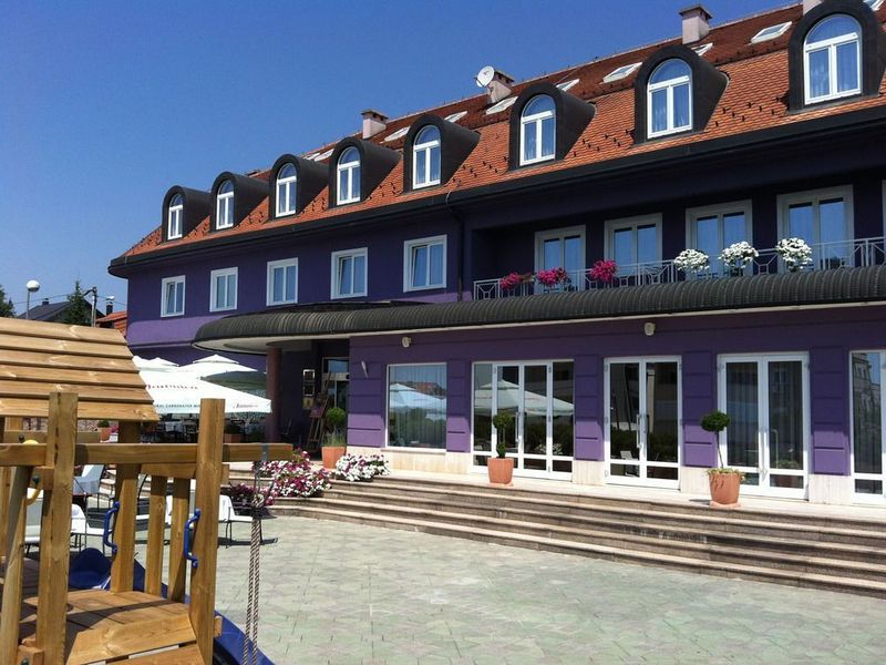 Hotel Photo 23