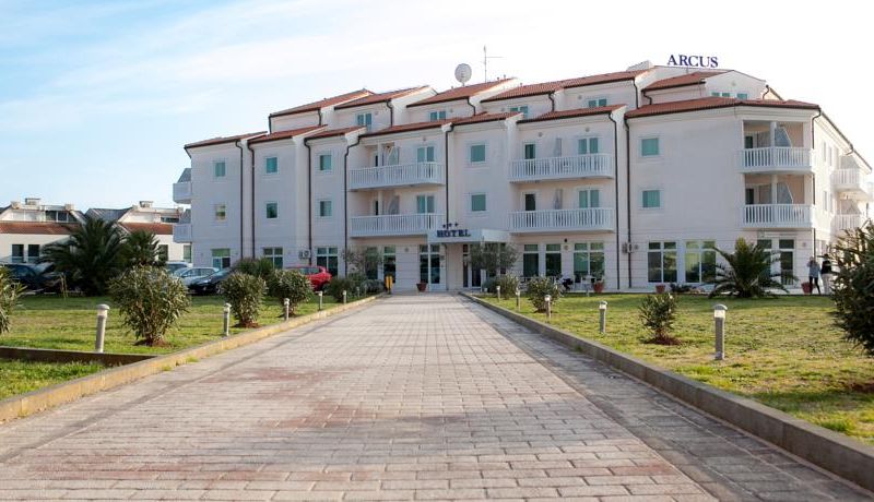 Hotel Photo 1