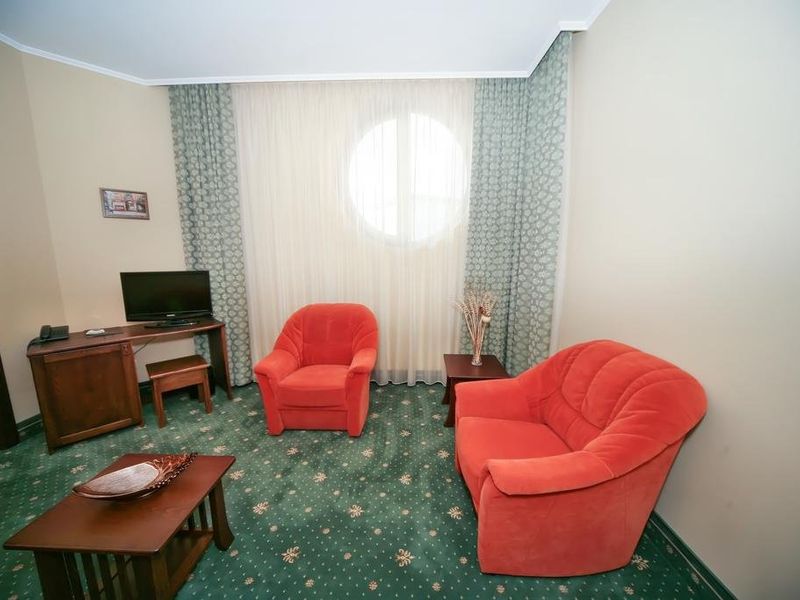 Hotel Photo 12