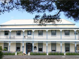 Фото отеля Point Lonsdale Guest House