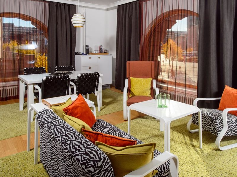 Hotel Photo 12
