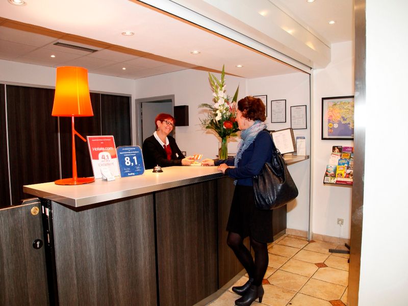 Hotel Photo 16