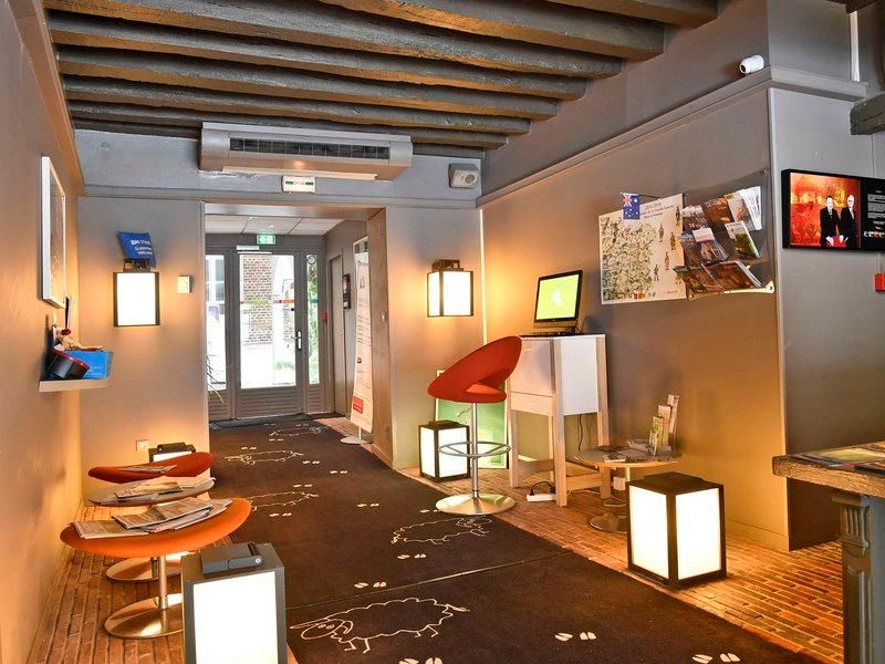 Hotel Photo 9