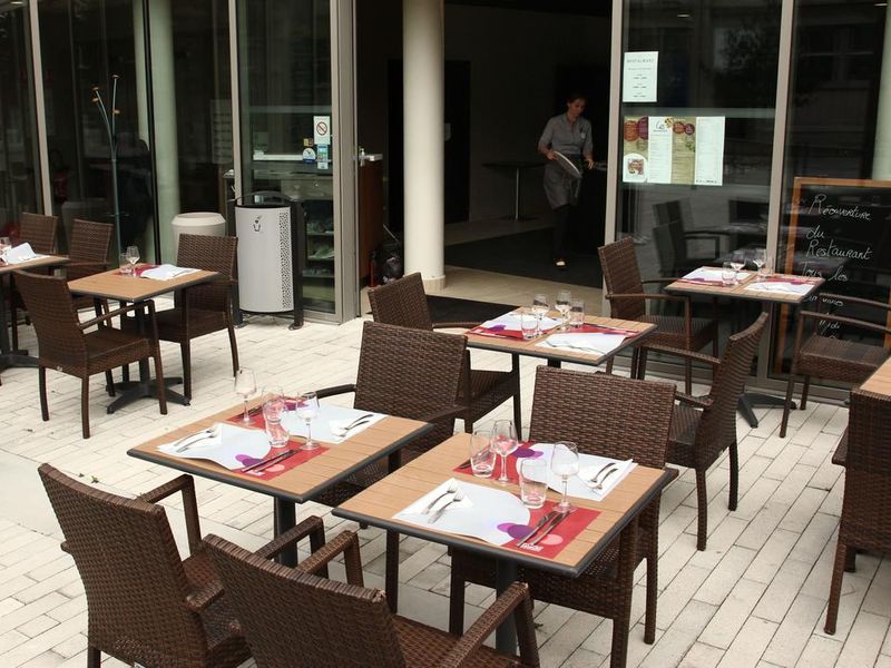 Hotel Photo 12